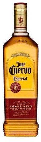 Спиртной напиток "Текила Хосе Куэрво Эспесиаль Репосадо" 0,7 л