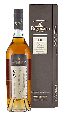 Коньяк "Бертран Птит Фин Шампань V.S" в п/у 0,7 л