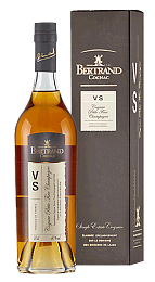 Коньяк "Бертран Птит Фин Шампань V.S" в п/у 0,7 л