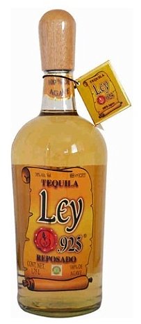 Спиртной напиток "Текила Лей. 925 Репосадо" 1,75 л