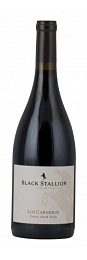 Вино "Блэк Стэллион Пино Нуар" красное сухое 0,75 л
