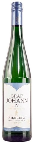 Вино "Граф Йохан 4 Рислинг Халбтрокен Рейнгау" белое полусухое 0,75 л