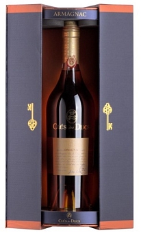 Бренди "Арманьяк Кле де Дюк" 1974 0,7 л в п/у