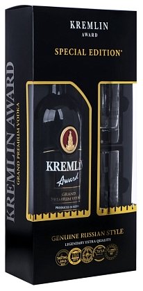 Водка "Кремлин Эворд" 0,7 л (набор со стопками)