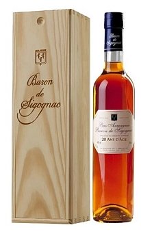 Бренди "Арманьяк Барон де Сигоньяк 20 Ан д'Аж" 0,5 л в п/к (дерево)